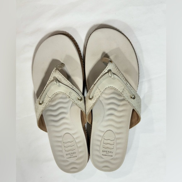 SPERRY Women's Ivory leather PLUSHWAVE thong Sandals size 8 - Picture 8 of 8